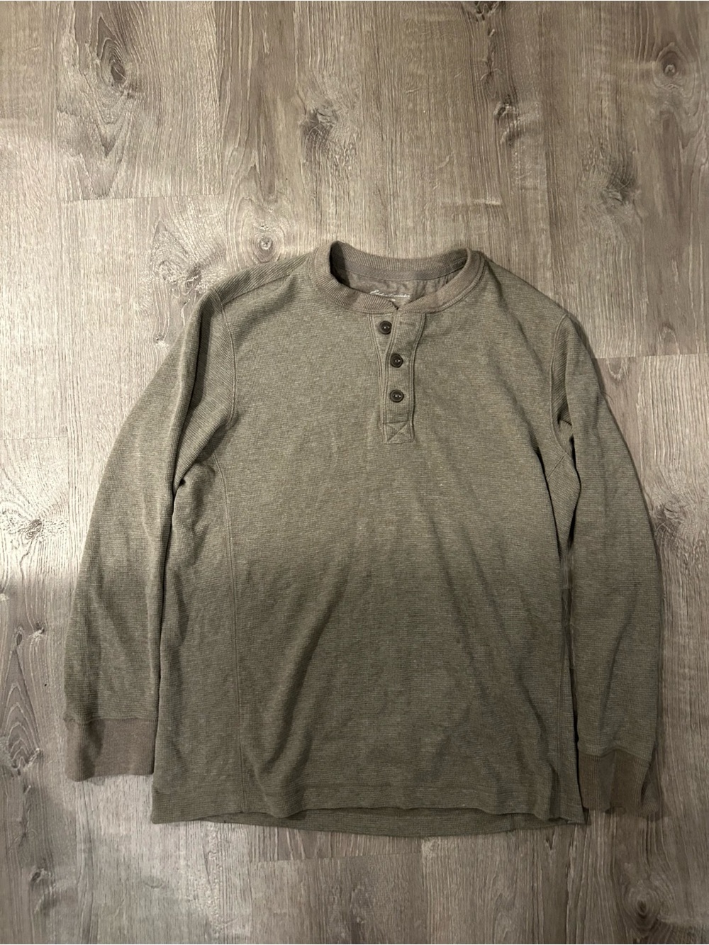 Eddie Bauer Gray Long-Sleeve Henley Shirt Size L